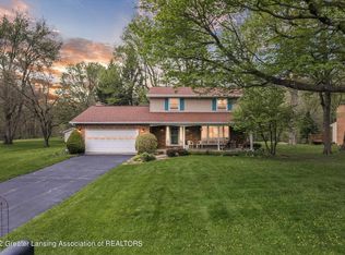 6864 Country View Rd, Kalamazoo, MI 49004