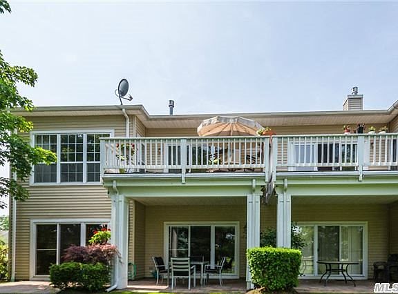 2nd image of 127 Windwatch Dr