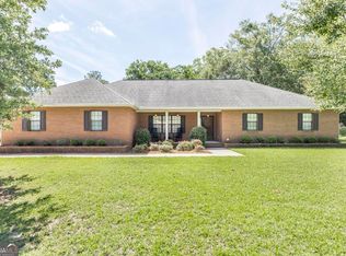 109 Briarmoor Dr, Warner Robins, GA