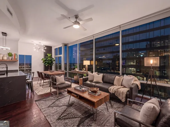 923 Peachtree St NE Unit 2035, Atlanta, GA 30309
