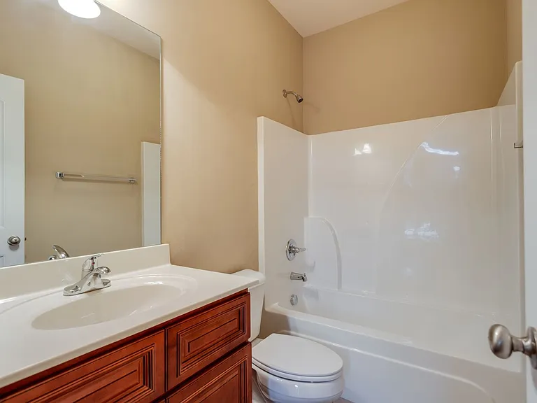 3046 Foust Dr — Photo 13