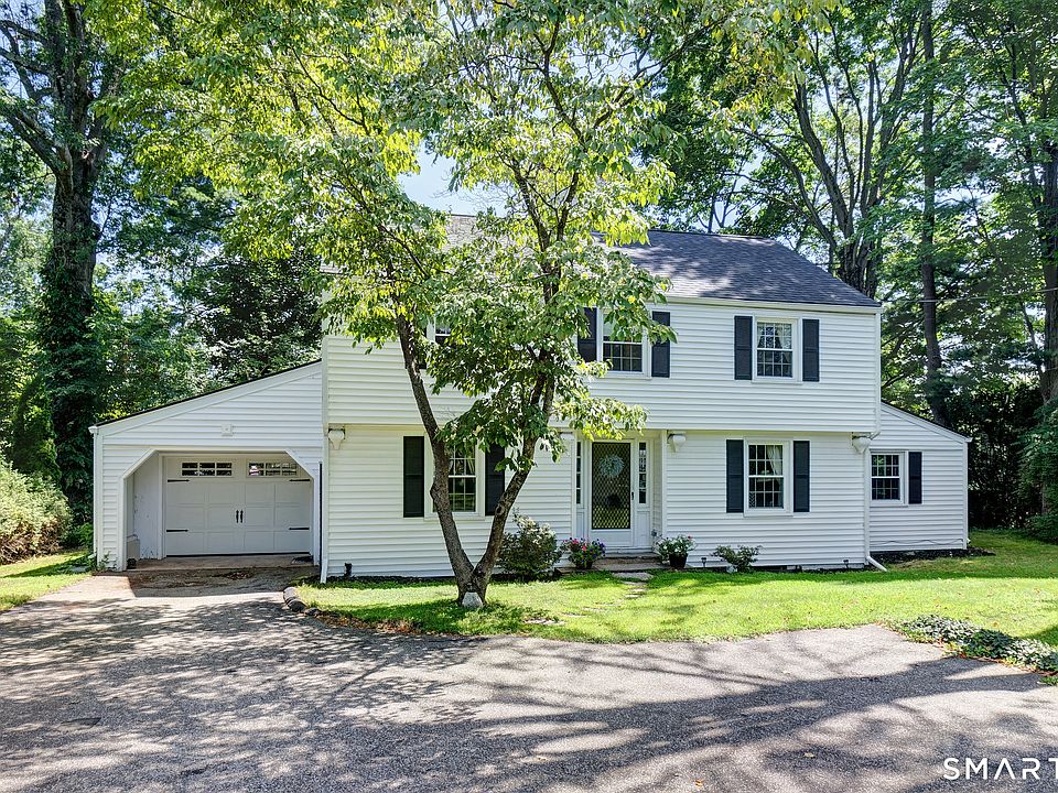 1st image of 236 Ridgewood Road