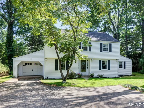 236 Ridgewood Road, West Hartford, CT 06107