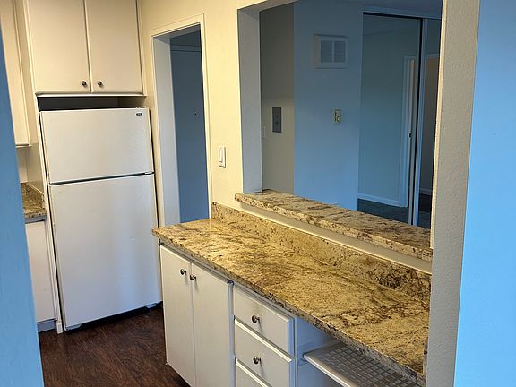 Kitchen / Living Room