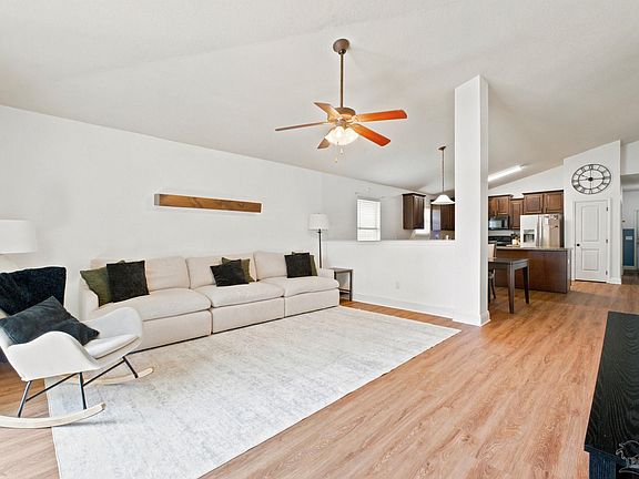 5th image of 4939 Makenna Cir