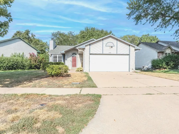 330 S Firefly St, Wichita, KS 67235