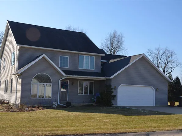 18600 Monticello Dr, Goshen, IN 46528