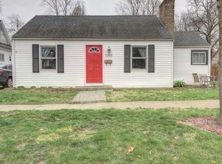 1015 W Harvard St, Champaign, IL 61821