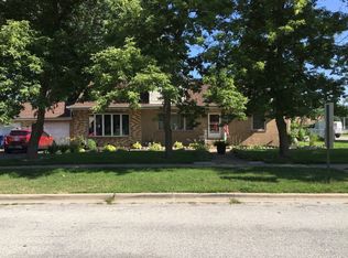 7800 Suburban Ln, Bridgeview, IL 60455