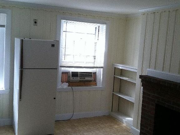 5th image of 16 Pinckney St #5