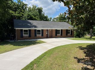 680 Lakeside Dr, Rock Hill, SC 29730