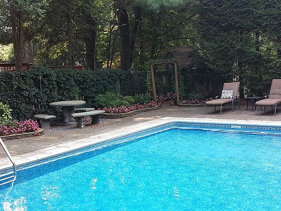 2nd image of 73 Benson Ave
