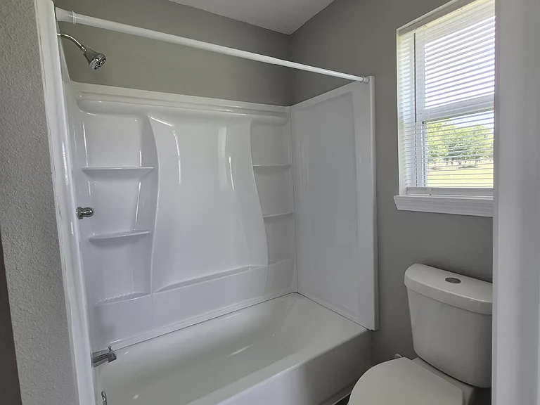 14320 Cashs Mill Rd — Photo 9