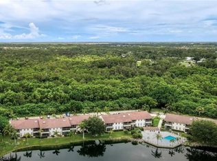 5287 Treetops Dr #V-105, Naples, FL 34113