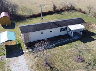 843 Tarter Cemetery Rd, Nancy, KY 42544