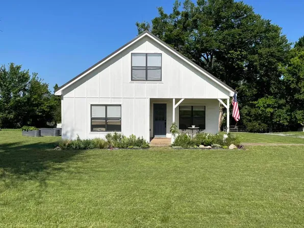 12099 S Bee Emet Rd, Milburn, OK 73450