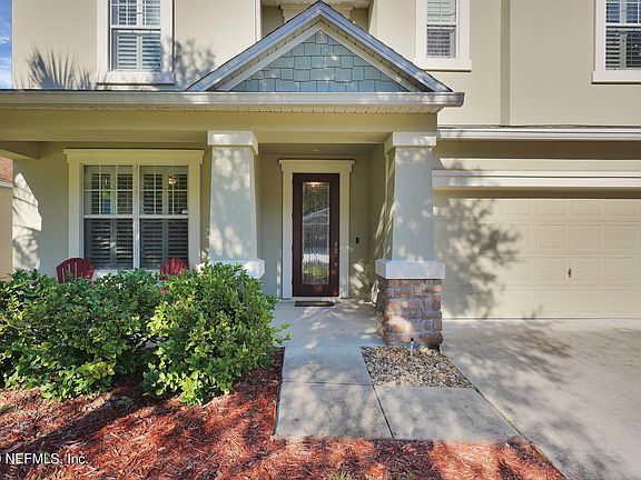 3rd image of 223 Tadcaster Ct