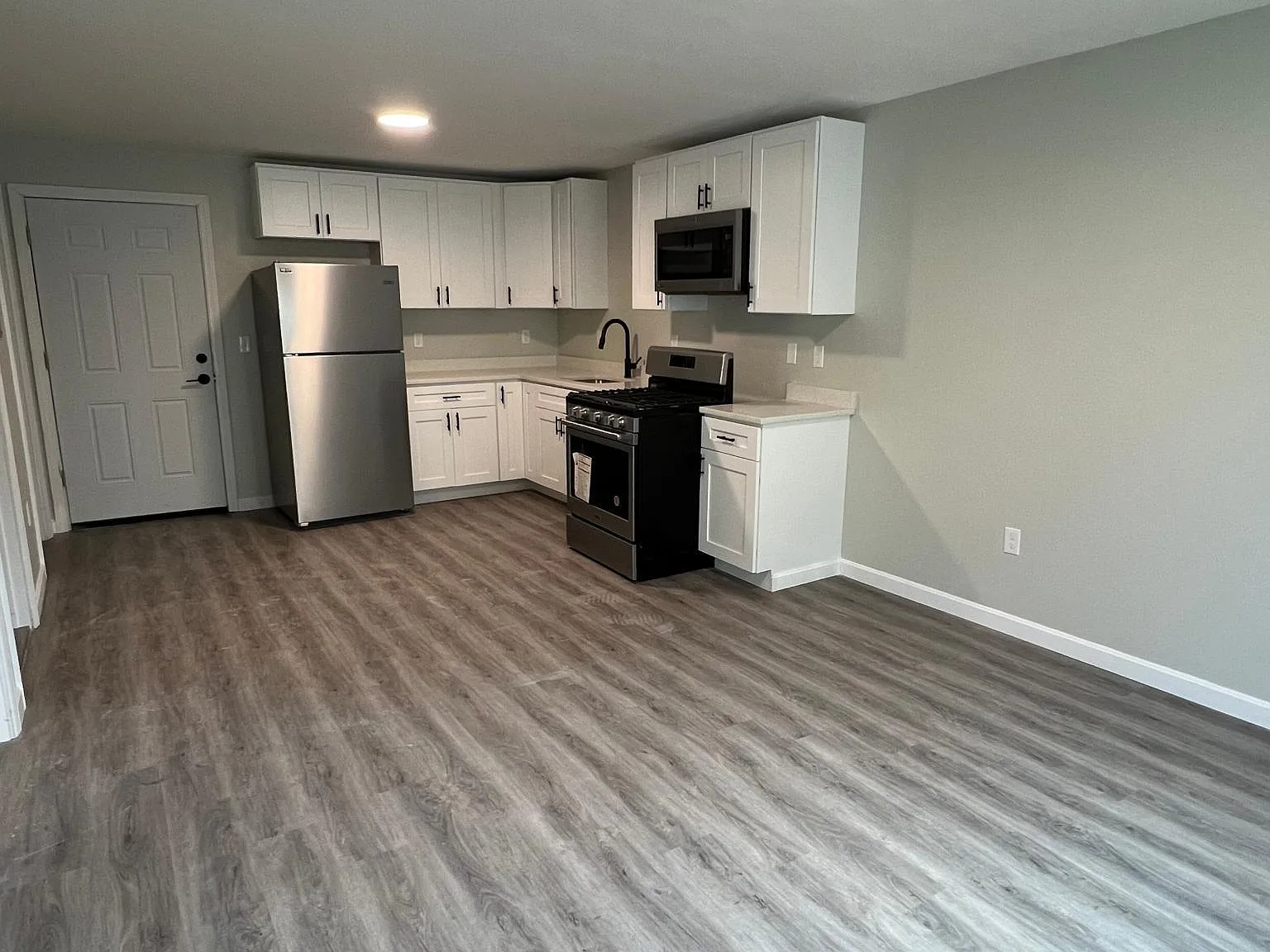 1 bed, 600 sqft, $1,650 — Photo 4