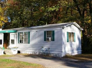 16 Chesapeake Rd, Holbrook, MA 02343