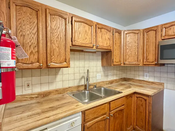 314 Flower St, Anchorage, AK