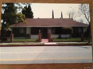 8008 Woodlake Ave, Canoga Park, CA 91304