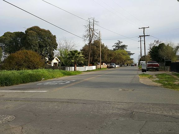 4th image of 1012 S Wagner Ave