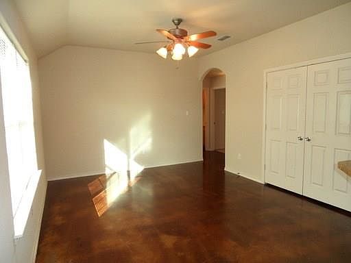 1st image of 125 Sunburst Ct #121