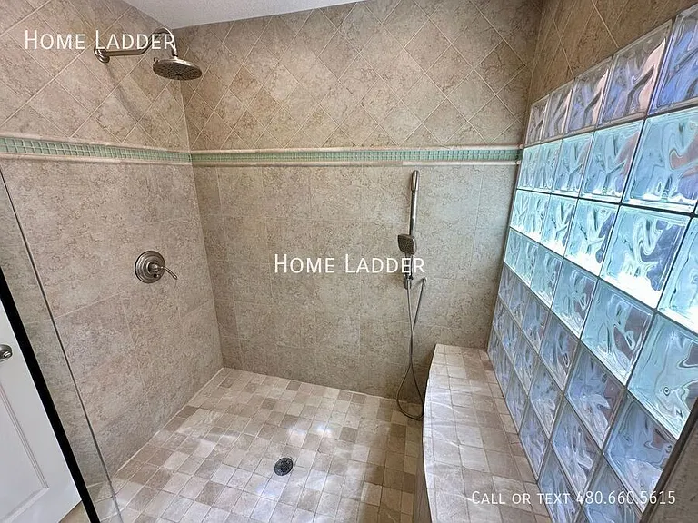 8084 E Del Laton Dr — Photo 14