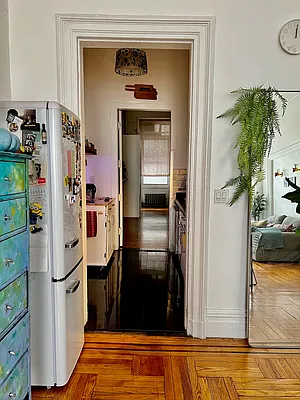 Rented by Empire Key Solutions LLC | media 11