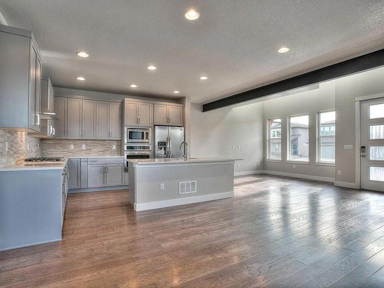 2132 Saison St — Photo 14