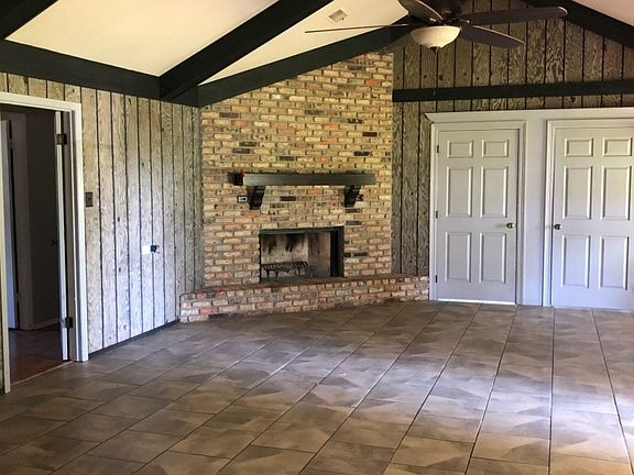 2nd image of 3433 Poydras Bayou Dr