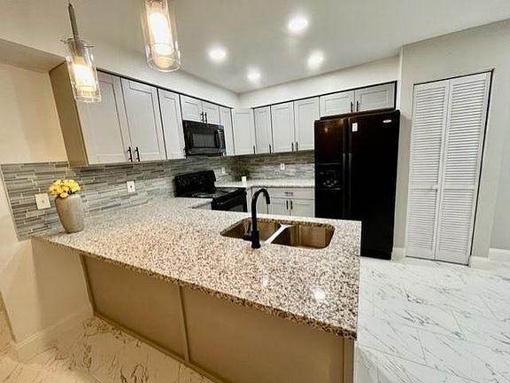 2nd image of 4372 Lamson Ave