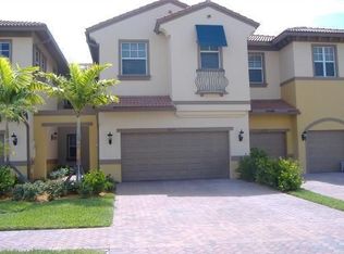6036 NW 116th Dr, Pompano Beach, FL 33076