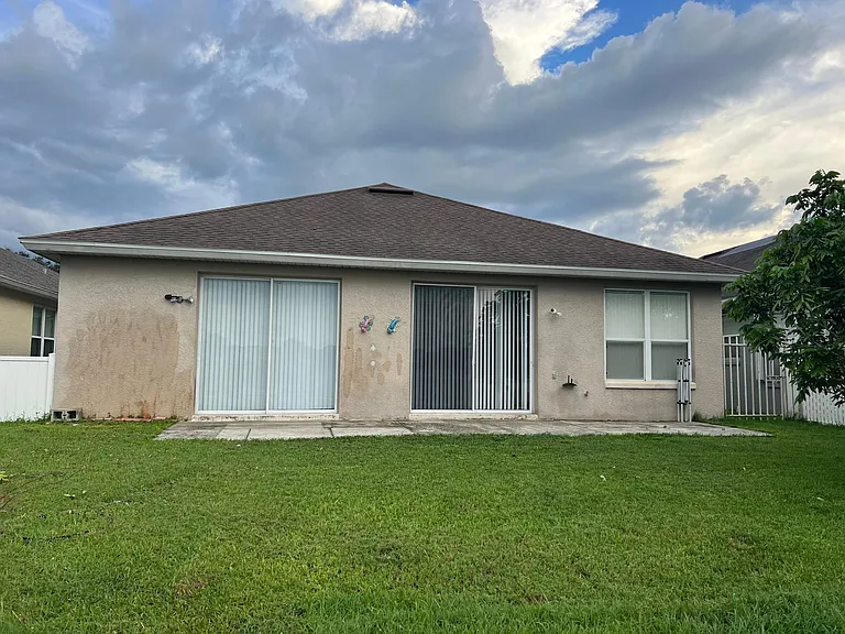 710 Lake Biscayne Way — Photo 37
