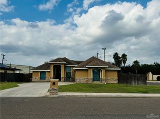 900 W B St, Mission, TX 78572