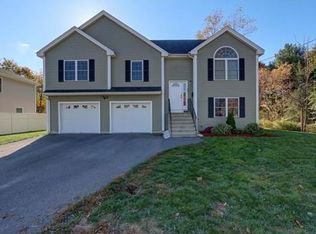 35 Southold Rd, Worcester, MA 01607