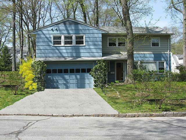 1st image of 6 Susan Ct