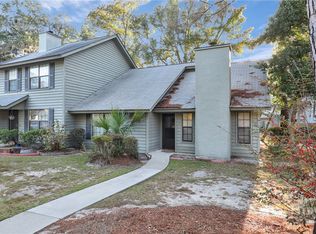 17 Hidden Lake Ct, Savannah, GA 31419