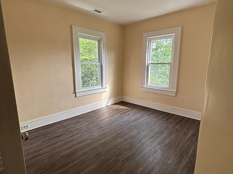 479 Centre St #2 — Photo 8