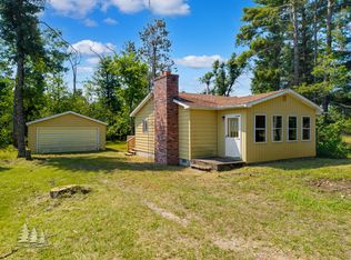 7635 County Road 612, Lewiston, MI 49756