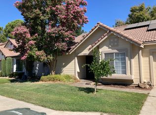 239 W Fallbrook Ave, Clovis, CA 93611