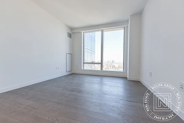 Rented by Nolita Group | media 37