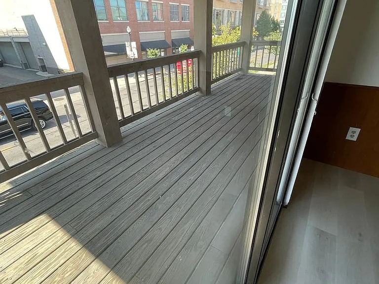 50 E 11th Ave — Photo 55