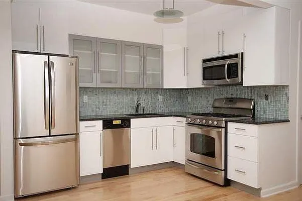 Rented by Axxess Realty Group | media 8