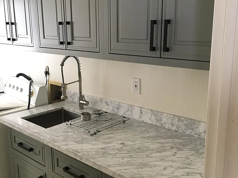 16840 Columbia Dr — Photo 14