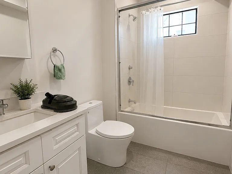 153 Foster St #2A — Photo 8