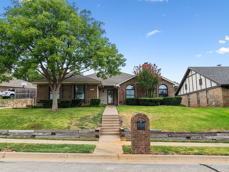 1025 Clear View Dr, Bedford, TX 76021 Zillow