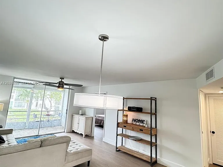 8300 Sunrise Lakes Blvd #212 — Photo 9
