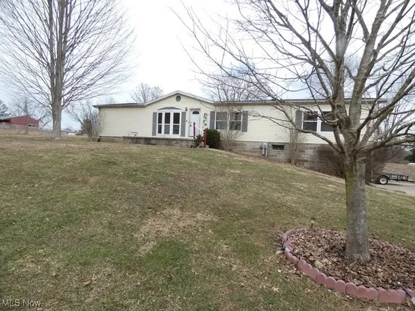 11380 Valley Dr, The Plains, OH 45780
