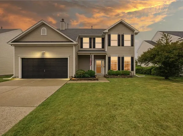 910 Hanson Dr, Newport News, VA 23602